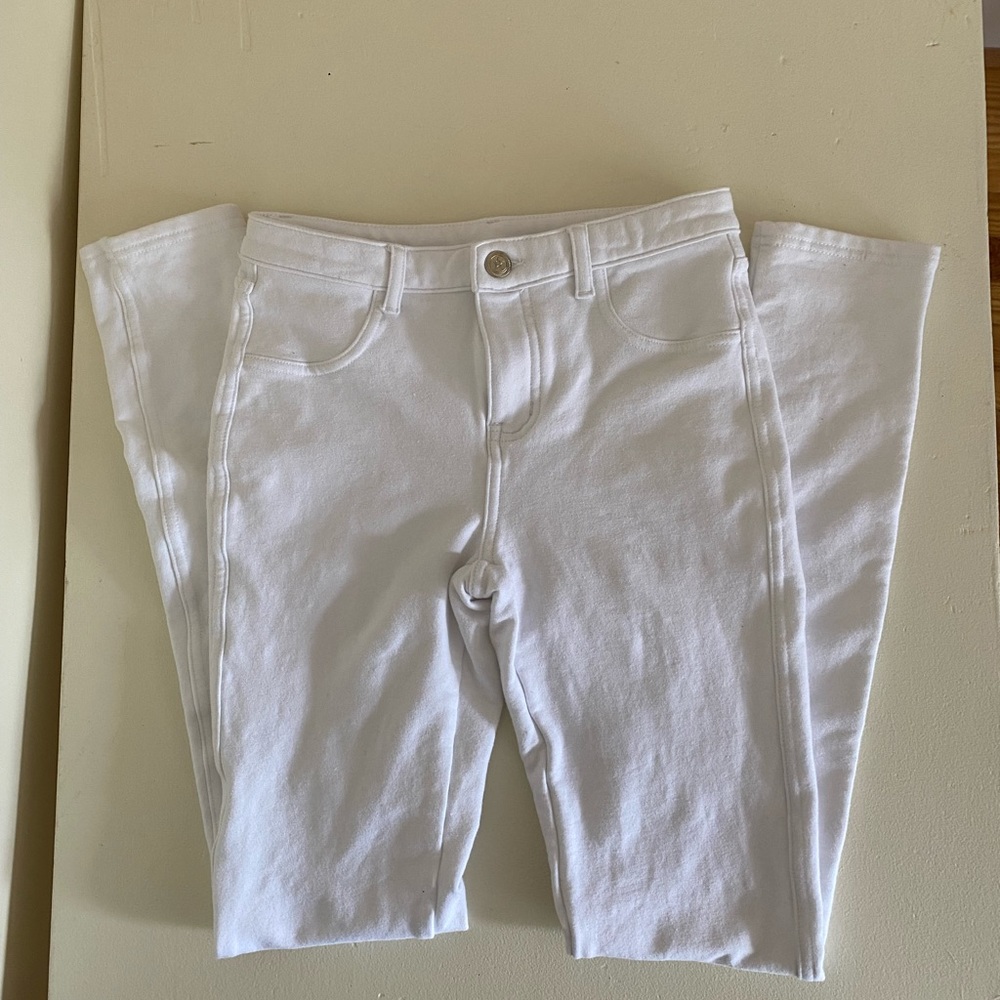Urban Groove  Dancewear white jegging.